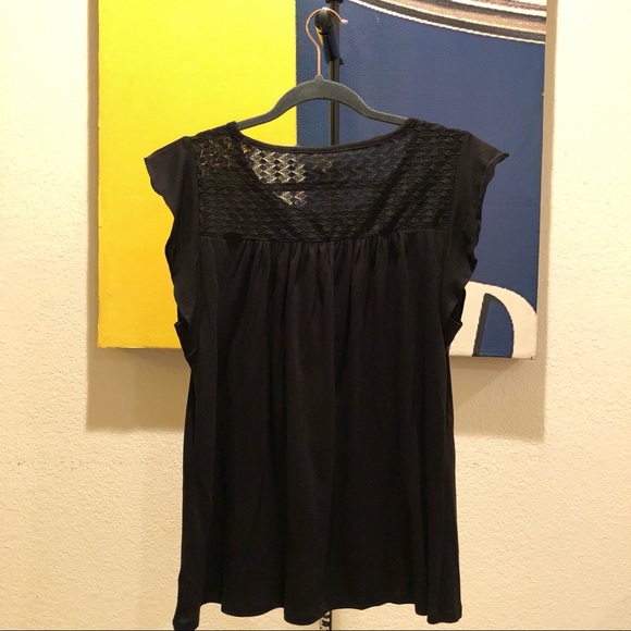 GAP- LACE AND COTTON TEE - Picture 2 of 8